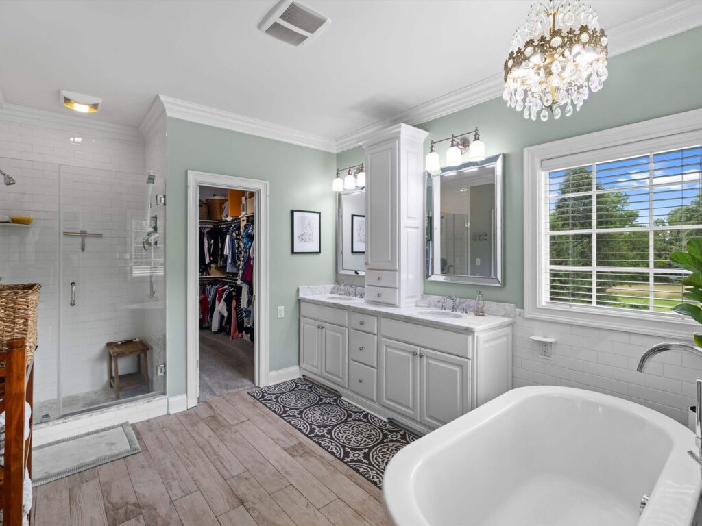 4884 Oak Meadow Court