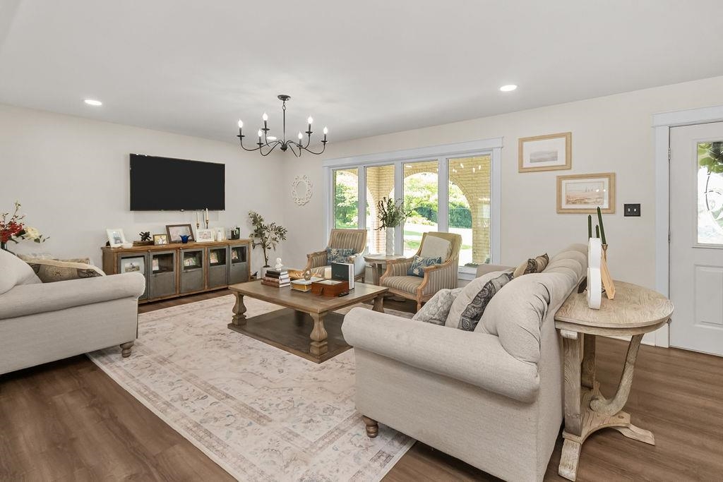 4131 South Hampton Road