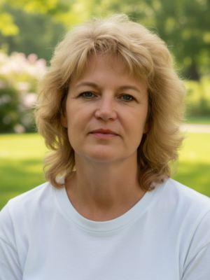 Virginia "Ginny" Holt